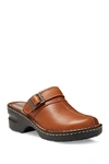 Eastland Mae Clog In Tan