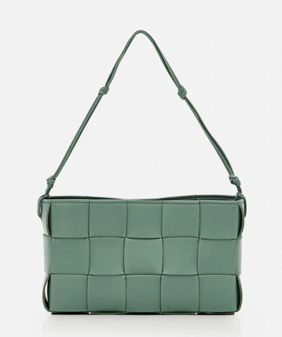 Bottega Veneta Cassette Pouch W/ Strap Leather Shoulder Bag In Green