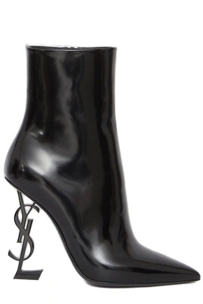 SAINT LAURENT SAINT LAURENT OPYUM LOGO PLAQUE POINTED TOE BOOTS