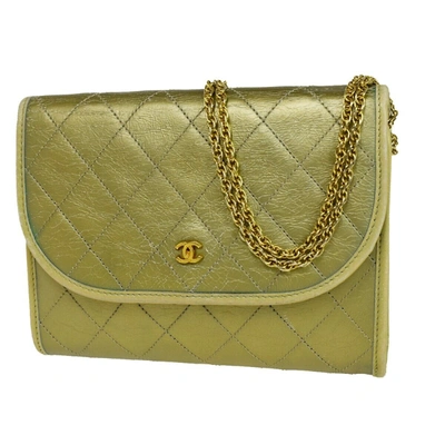 Pre-owned Chanel Matelassé Leather Shoulder Bag () In Green