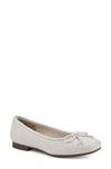 CLIFFS BY WHITE MOUNTAIN BESSY BALLET FLAT