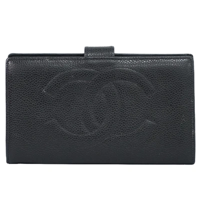 Pre-owned Chanel Leather Wallet () In Black