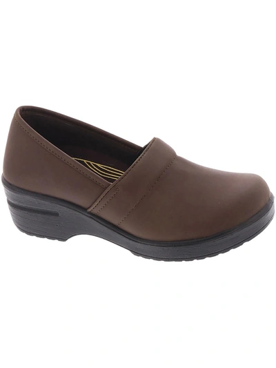 Easy Works By Easy Street Lyndee Womens Comfort Insole Arch Support Clogs In Brown
