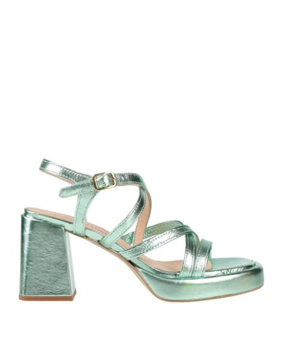 Janet & Janet Woman Sandals Light Green Size 8 Leather