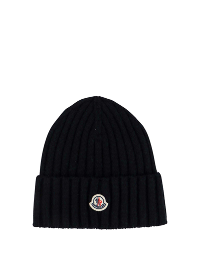 Moncler Wool-cashmere Beanie In Black