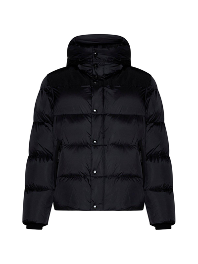 Burberry Logo Patch Hooded Coat In Black