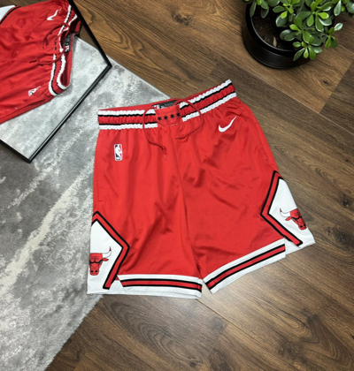 Pre-owned Chicago Bulls X Nike Chicago Bulls Basketball Nba Shorts Dri-fit In Red