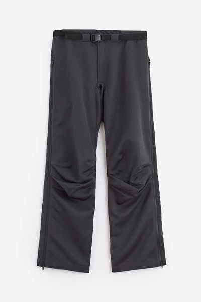 Gr10k Titanus Arc Trousers Trousers In Grey