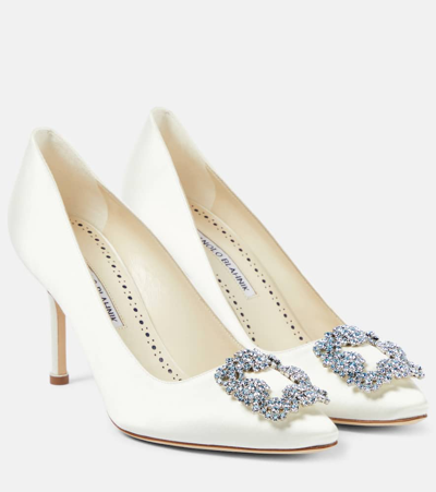 Manolo Blahnik Bridal Hangisi 90 Embellished Satin Pumps In White