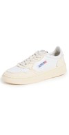Autry Platform Low-top Sneakers With Platform Sole In Ivory