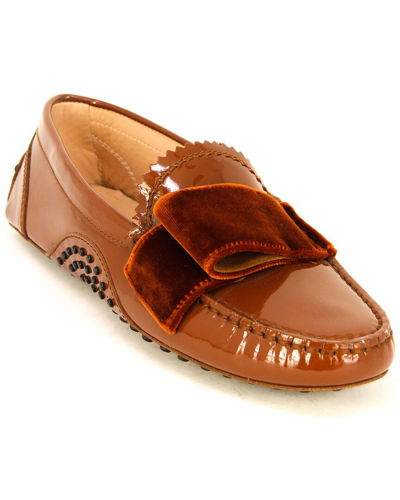 Tod's Gommino Patent Moccasin In Brown