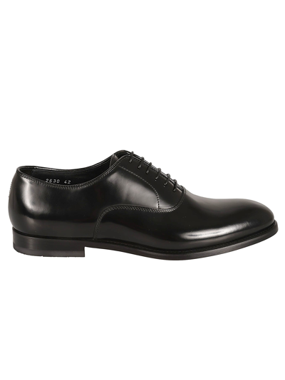 Doucal's Shiny Classic Oxford Shoes In Black