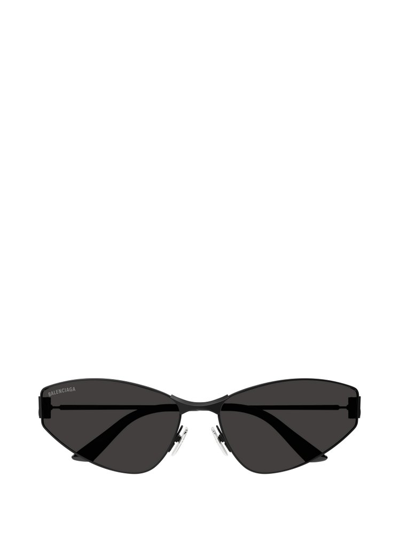 Balenciaga Eyewear Cat Eye Frame Sunglasses In Black