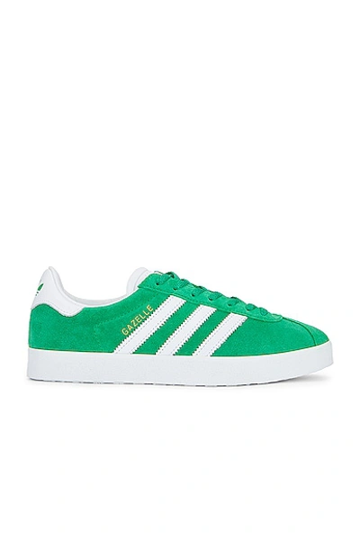 Adidas Originals 运动鞋 – 绿色 In Green