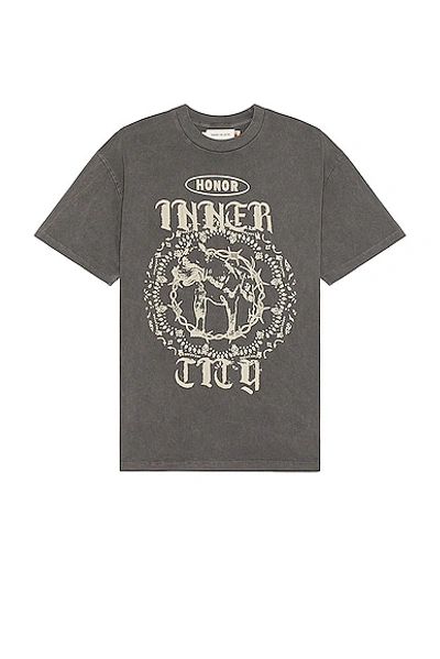 Honor The Gift Barbed Wire Pitbull Short Sleeve Tee In Dark Grey