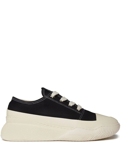 Stella Mccartney Loop Sneakers In Black