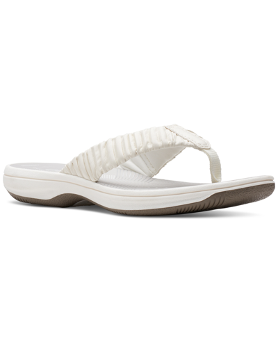 Clarks Women's Breeze Rae Slip-on Thong Sandals In White