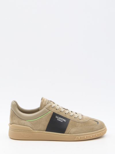 Valentino Garavani Highline Panelled Suede Sneakers In Beige
