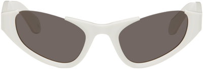 Alaïa White Cat-eye Sunglasses In 002 White