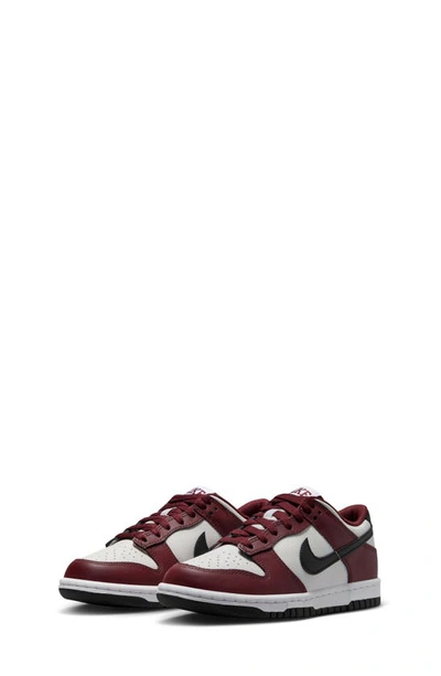 NIKE NIKE KIDS' DUNK LOW BASKETBALL SNEAKER
