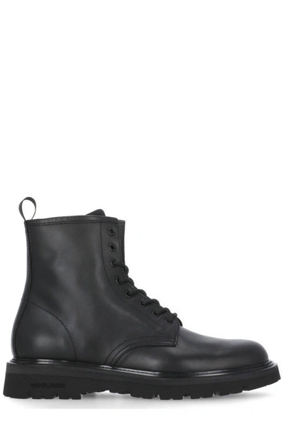 Woolrich New City Round Toe Boots In Nero
