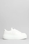 GIVENCHY GIVENCHY CITY PLATFORM SNEAKERS IN WHITE LEATHER