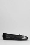 GIVENCHY GIVENCHY BALLET FLATS IN BLACK LEATHER