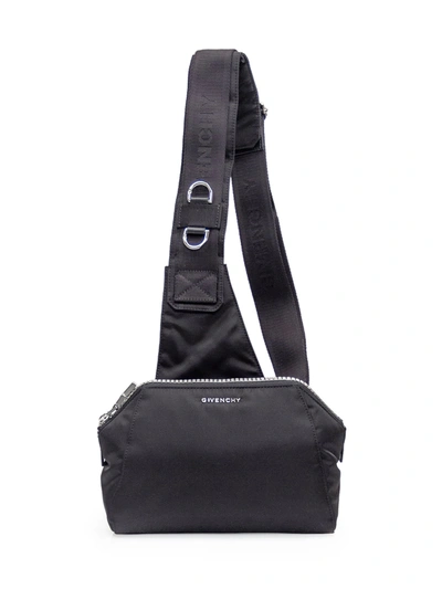 Givenchy Antigona Bag In Black