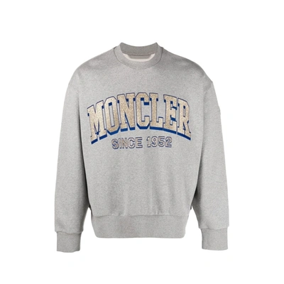Moncler Oversize Logo Sweatshirt In Gray