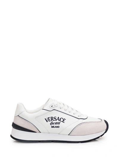 Versace Milano Runner Trainer In Bianco