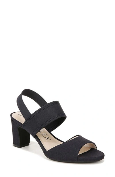 Lifestride Fiona Sandal In Lux Navy