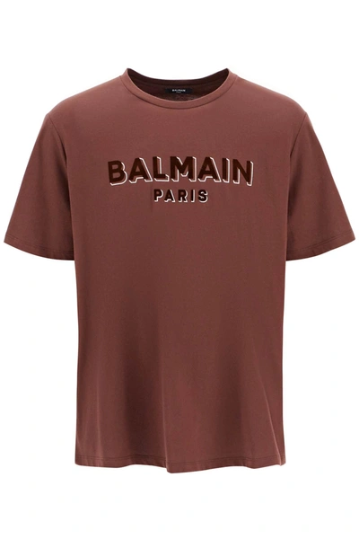 Balmain Flocked Logo T-shirt In Marron Chaud Marron Argent (brown)