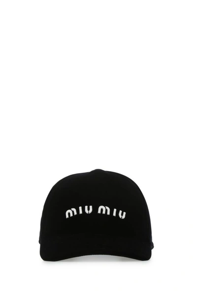 Miu Miu Logo Embroidered Baseball Cap In Black