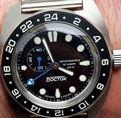 Pre-owned Vostok Watch Mechanical Amphibian Diver Auto 200m Gmt Amphibia Batman 17036b