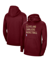 NIKE MEN'S AND WOMEN'S NIKE WINE CLEVELAND CAVALIERS 2023/24 PERFORMANCE SPOTLIGHT ON-COURT PRACTICE PULL