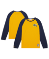 MITCHELL & NESS MEN'S MITCHELL & NESS MAIZE MICHIGAN WOLVERINES LEGENDARY SLUB RAGLAN LONG SLEEVE T-SHIRT