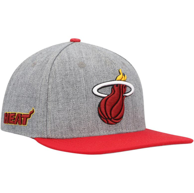 Pro Standard Grey/red Miami Heat Classic Logo Two-tone Snapback Hat