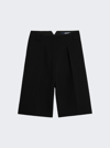 Jacquemus Bermuda Pleated Shorts In Black