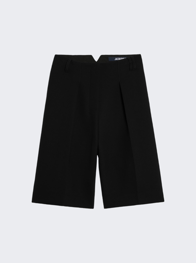 Jacquemus Le Bermuda Ovalo Bermuda Shorts In Black