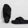 VARLEY WOMEN'S RONLEY QUILTED SLIDES IN BLACK