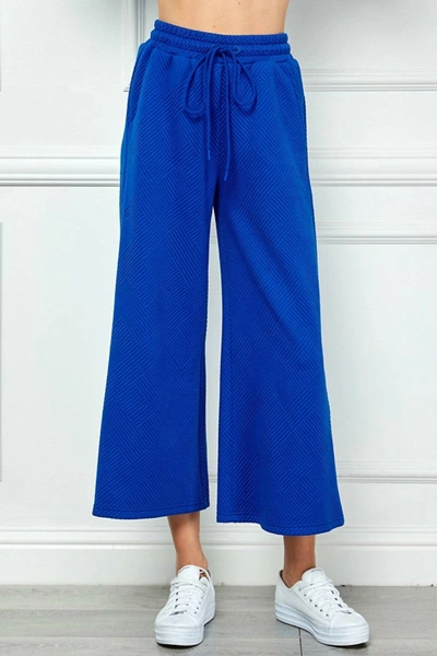 See And Be Seen Textured Cropped Wide Pant In Royal Blue
