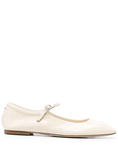 Aeyde 10mm Uma Patent Leather Flats In Creamy