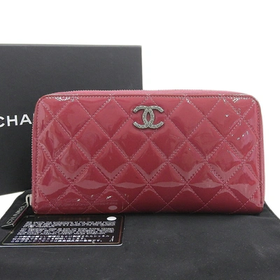 Pre-owned Chanel Zip Around Wallet Burgundy Patent Leather Wallet  ()