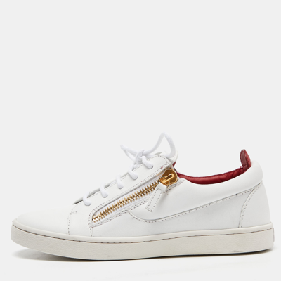 Pre-owned Giuseppe Zanotti White Leather Brek Low Top Trainers Size 39