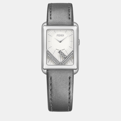 Pre-owned Fendi Grey Calfskin Leather Watch In White
