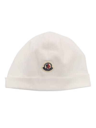 Moncler Baby Beanie With Logo In Beige