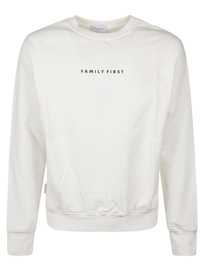 Family First Milano Box Logo Sweatshirt In White