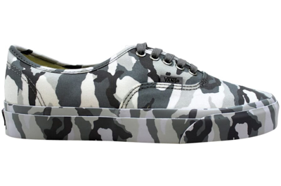Pre-owned Vans Authentic Mono Print Snow Camo