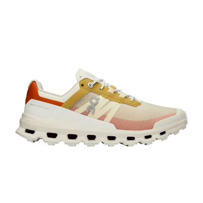 Pre-owned On Wmns Cloudvista 'ivory Brze' In Cream