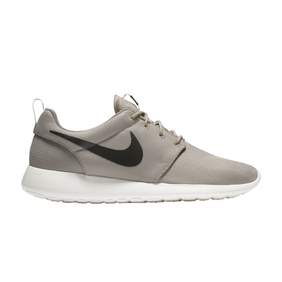 Pre-owned Nike Roshe One 'light Taupe' In Grey